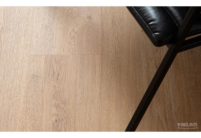 Кварц-винил Дуб Гранада (1227*232*2,5 мм) — купить в Керчи