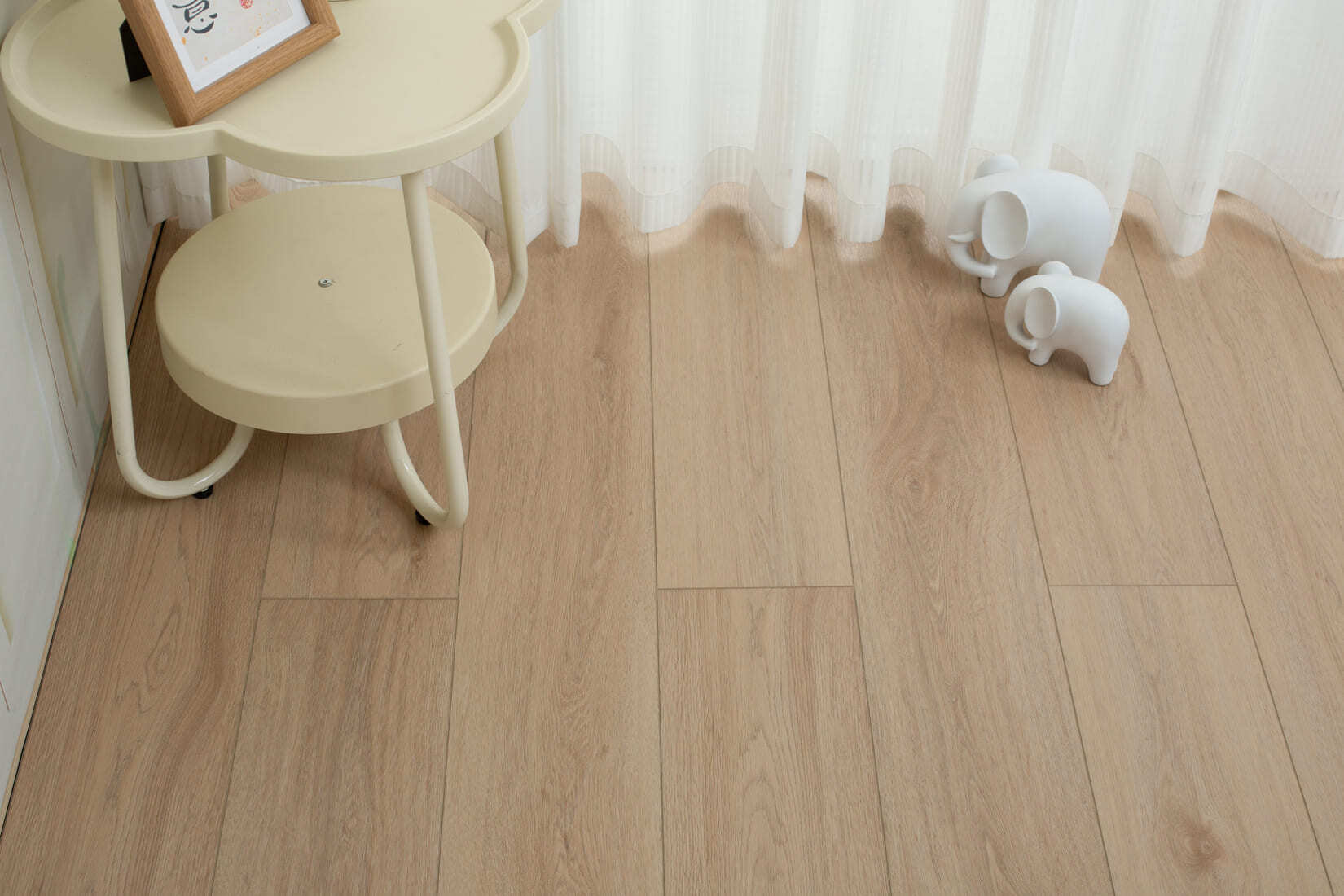 Плитка SPC "OneFloor" 9032 (1220*184*4 мм) — купить в Керчи