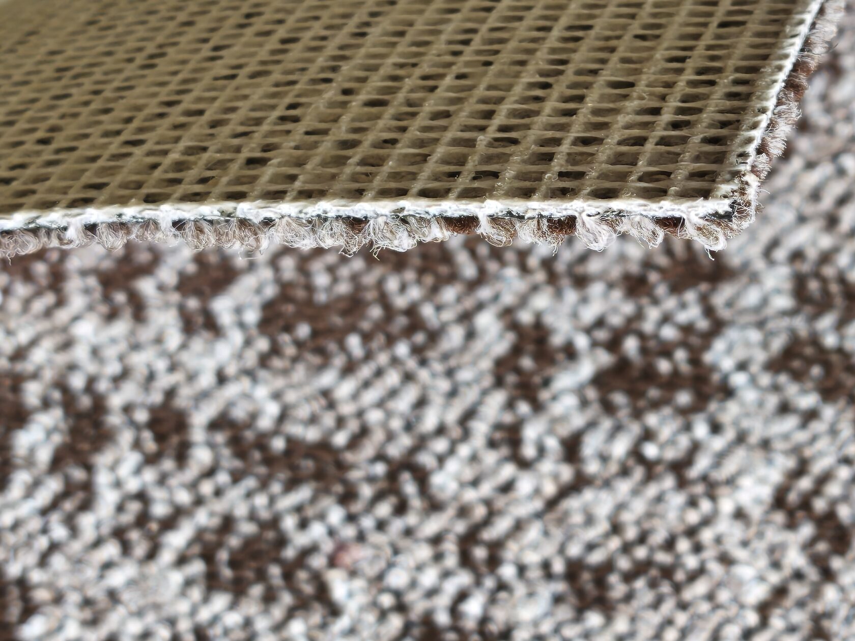 Ковровое покрытие "Bonkeel" Soul One Brown (ширина 4м) — купить в Керчи