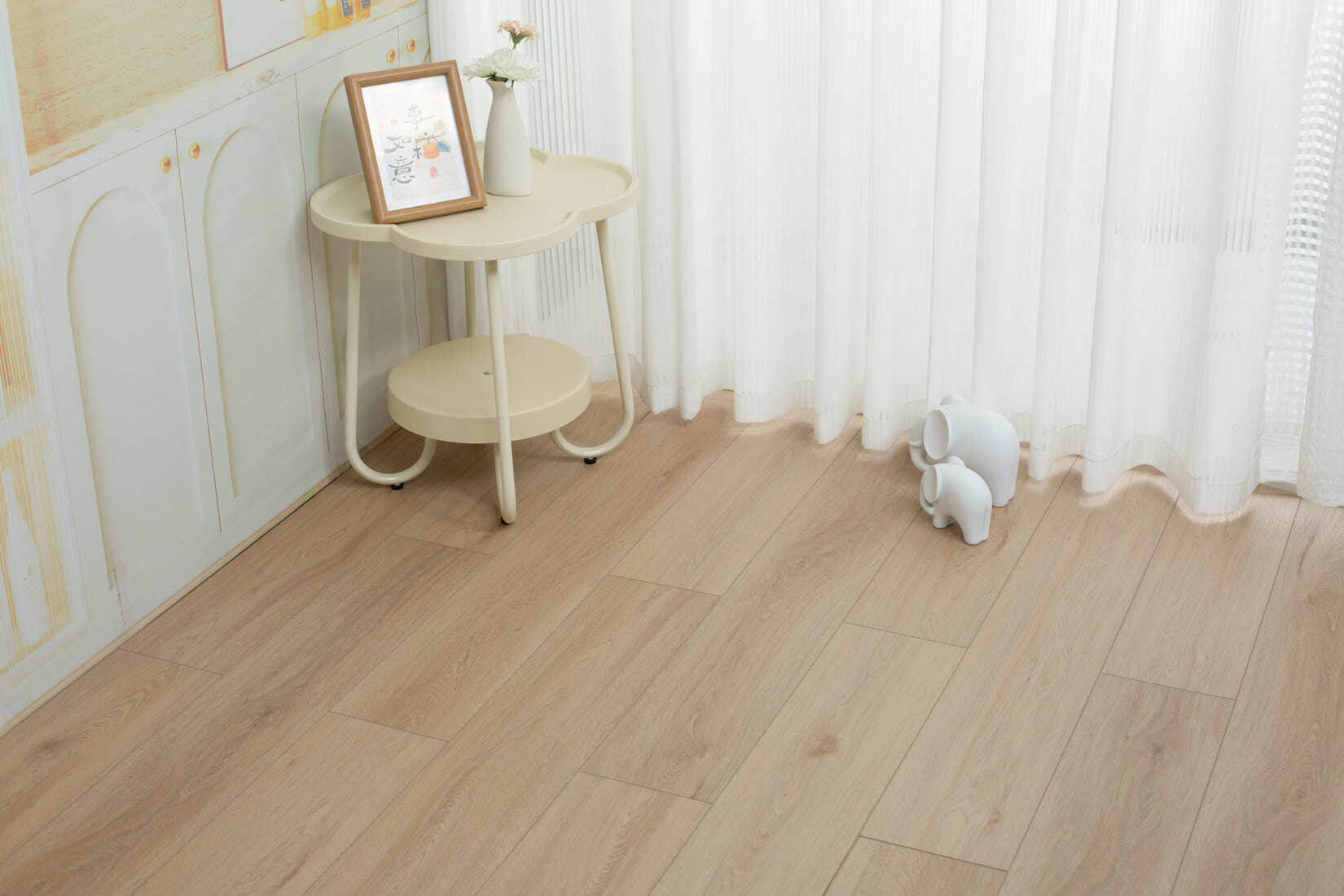 Плитка SPC "OneFloor" 9032 (1220*184*4 мм) — купить в Керчи