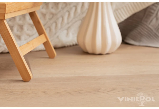 Кварц-винил Дуб Асти (1219,6*228,6*2 мм) — купить в Керчи