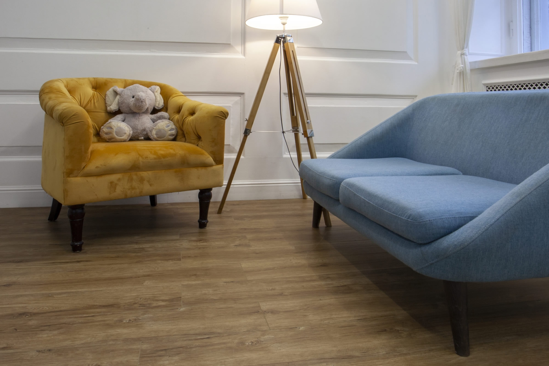 Усовершенствованная кварц-виниловая плитка «Damy Floor» Дуб Имбирный (1227*187*2,5 мм) — купить в Керчи