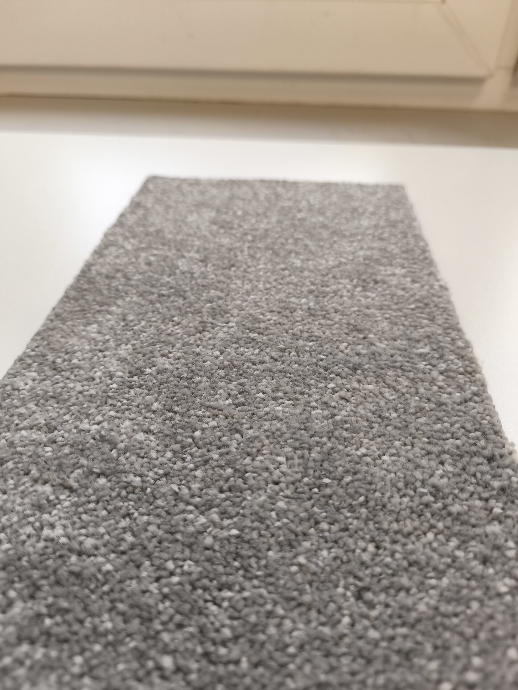 Ковровое покрытие "Bonkeel" Spirit 1000 Graphit (ширина 4м) — купить в Керчи