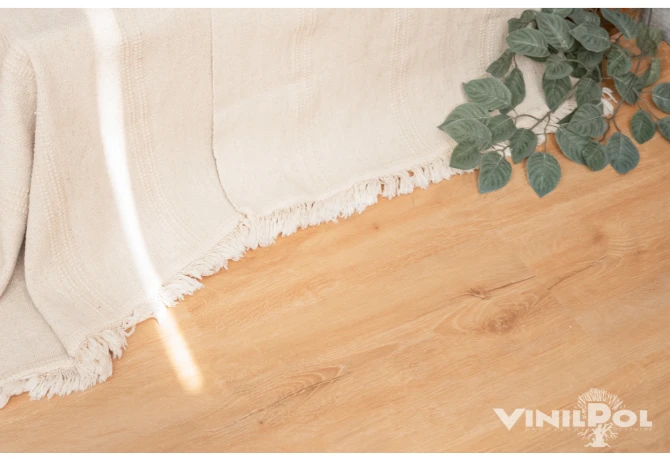 Кварц-винил Дуб Латина (1219,6*228,6*2 мм) — купить в Керчи