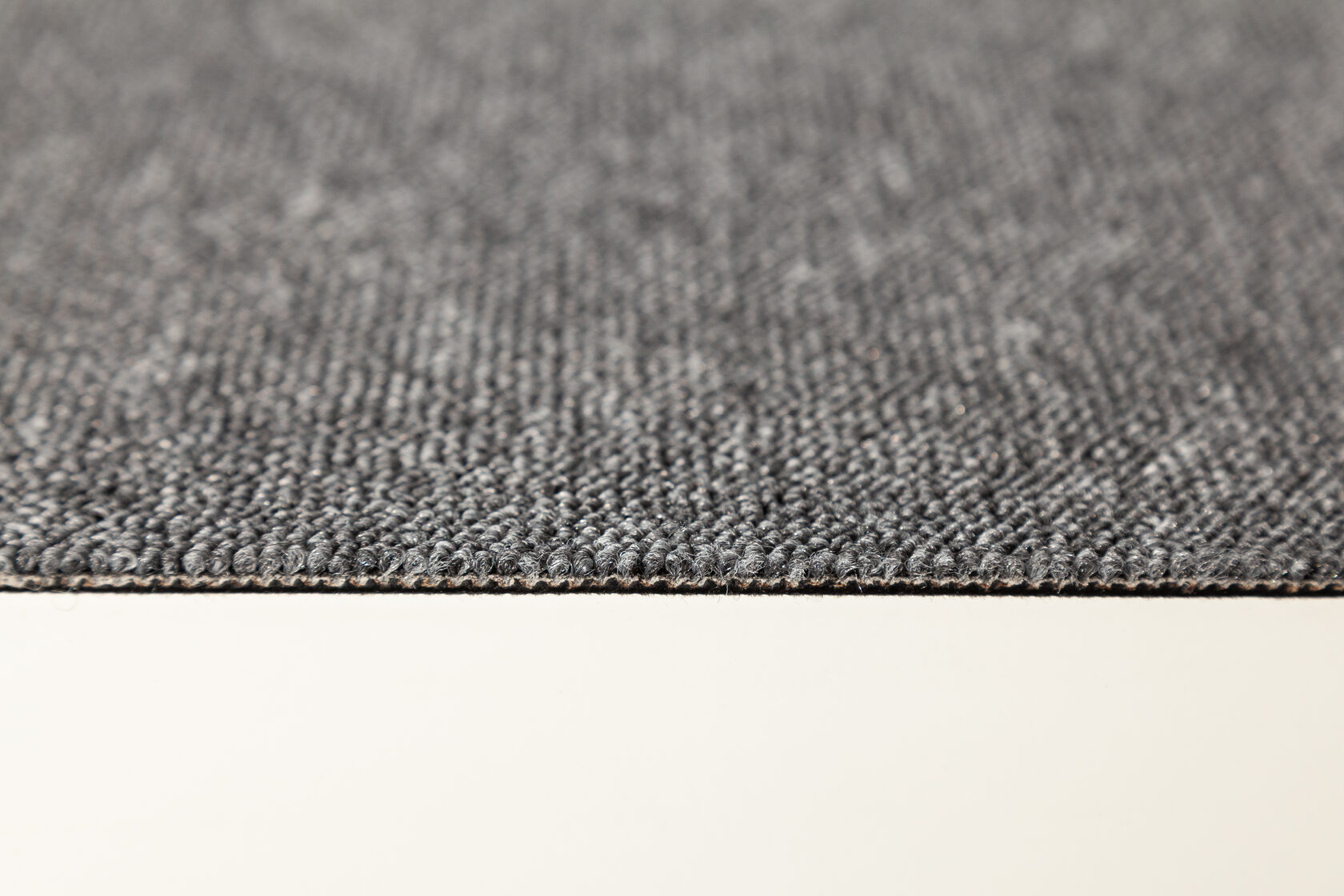 Ковровая плитка "Bonkeel" Space Grey (500*500*5,9 мм) — купить в Керчи