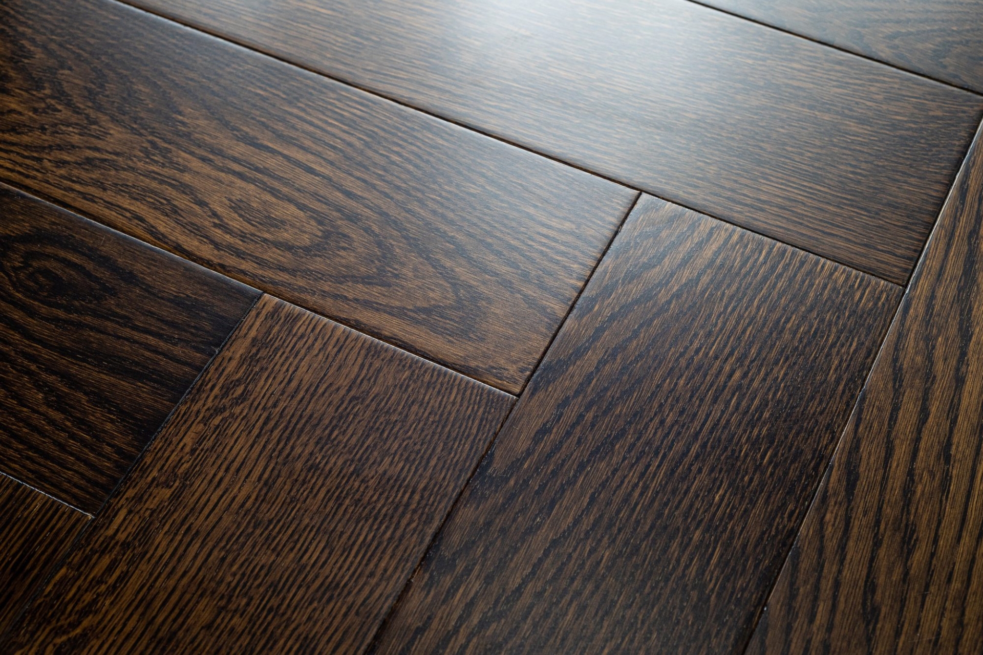 Инженерный паркет «Damy Floor» Шоколадный (укладка елочкой) — купить в Керчи